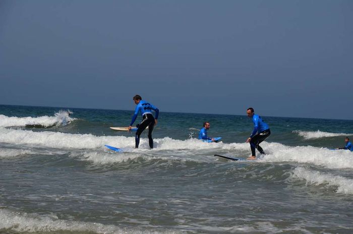 How to enjoy the best of surf school trip at Portugal