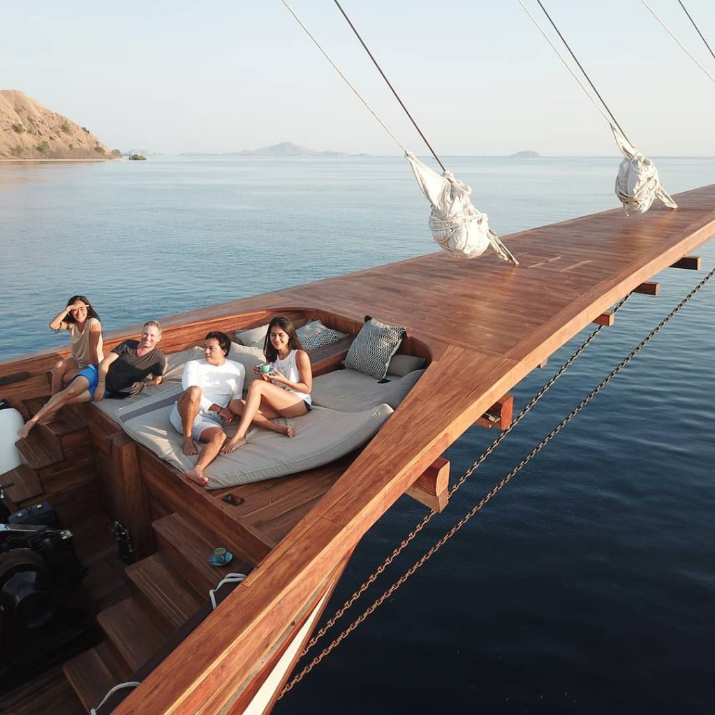 Tips for Amazing Komodo Yacht Charter Sailing Trip