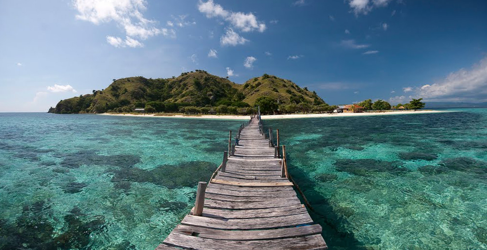 Kanawa Island must visit during on your trip to Labuan Bajo